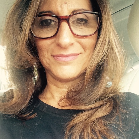 Meet your Posher, Laurie - Picture 10 of 10